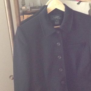 Ralph Lauren lined blazer w pockets.